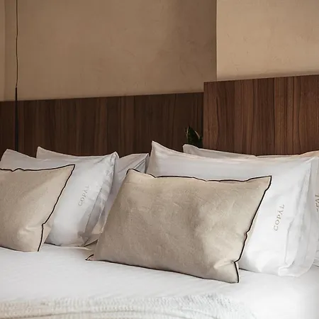 Copal Simple Staying